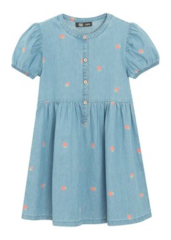 COOL CLUB Sukienka dżinsowa w kolorze błękitno-pomarańczowym ze sklepu Limango Polska w kategorii Sukienki dziewczęce - zdjęcie 173394850