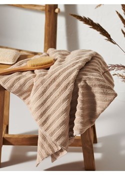 Sinsay - Ręcznik bawełniany - kremowy ze sklepu Sinsay w kategorii Ręczniki - zdjęcie 173403430