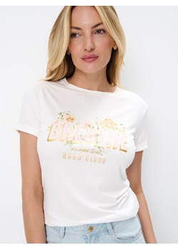 Mohito - Biały t-shirt z wiskozy - biały ze sklepu Mohito w kategorii Bluzki damskie - zdjęcie 173405930