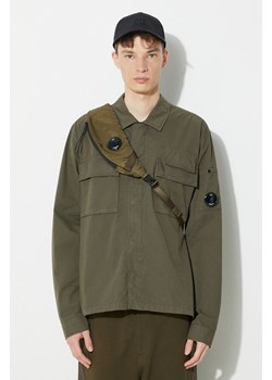 C.P. Company koszula bawełniana Gabardine męska kolor zielony regular z kołnierzykiem klasycznym 16CMSH121A002824G ze sklepu PRM w kategorii Koszule męskie - zdjęcie 173408961