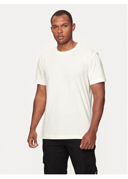 Calvin Klein Jeans T-Shirt J30J325268 Écru Regular Fit ze sklepu MODIVO w kategorii T-shirty męskie - zdjęcie 173410500