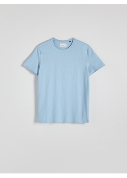 Reserved - Gładki t-shirt regular fit - jasnoniebieski ze sklepu Reserved w kategorii T-shirty męskie - zdjęcie 173412070