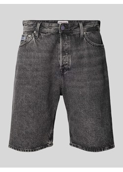 Szorty jeansowe o kroju baggy fit z wyhaftowanym logo model ‘ALEX’ ze sklepu Peek&Cloppenburg  w kategorii Spodenki męskie - zdjęcie 173413860