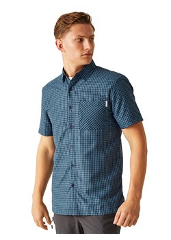 Regatta Koszula funkcyjna &quot;Kalambo VIII&quot; w kolorze niebieskim ze sklepu Limango Polska w kategorii T-shirty męskie - zdjęcie 173415742