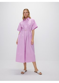 Reserved - Koszulowa sukienka midi z paskiem - fuksja ze sklepu Reserved w kategorii Sukienki - zdjęcie 173421870