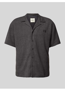 Koszula casualowa z fakturowanym wzorem ze sklepu Peek&Cloppenburg  w kategorii Koszule męskie - zdjęcie 173428653