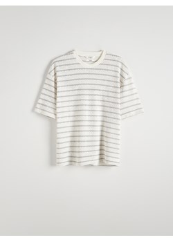 Reserved - T-shirt oversize w paski - złamana biel ze sklepu Reserved w kategorii T-shirty męskie - zdjęcie 173433834