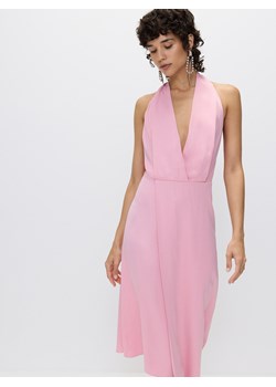 Reserved - Asymetryczna sukienka z odkrytymi plecami - fioletowy ze sklepu Reserved w kategorii Sukienki - zdjęcie 173433914
