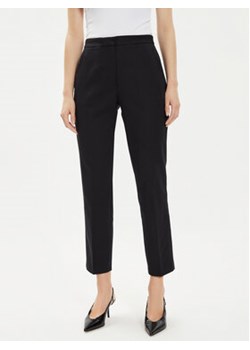 Calvin Klein Chinosy K20K206885 Czarny Slim Fit ze sklepu MODIVO w kategorii Spodnie damskie - zdjęcie 173438173