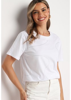 Biały Bawełniany T-shirt z Krótkim Rękawem Ozdobiony Cyrkoniami Haravia ze sklepu Born2be Odzież w kategorii Bluzki damskie - zdjęcie 173443811