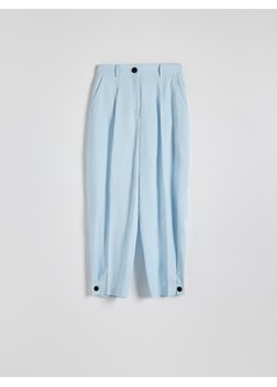 Reserved - Spodnie z lyocellem i lnem - jasnoniebieski ze sklepu Reserved w kategorii Spodnie damskie - zdjęcie 173445751