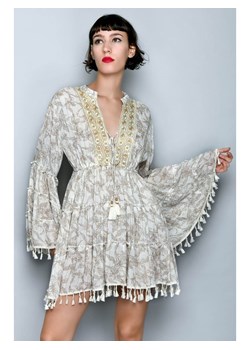 H.H.G. Sukienka w kolorze beżowo-białym ze sklepu Limango Polska w kategorii Sukienki - zdjęcie 173448641