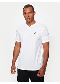 Brave Soul T-Shirt MTS-627MCBRIDEB Biały Straight Fit ze sklepu MODIVO w kategorii T-shirty męskie - zdjęcie 173456791