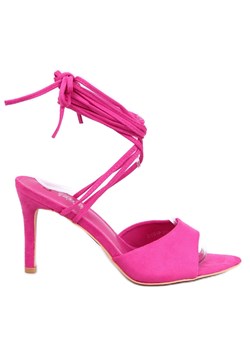 Sandałki na szpilce wiązane Gennaro Fuksja różowe ze sklepu ButyModne.pl w kategorii Sandały damskie - zdjęcie 173462090