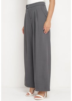 Ciemnoszare Szerokie Spodnie o Garniturowym Kroju Vikkie ze sklepu Born2be Odzież w kategorii Spodnie damskie - zdjęcie 173476692