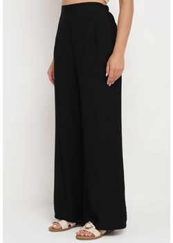Czarne Wiskozowe Spodnie z Szerokimi Nogawkami i Gumką w Pasie Tinacaria ze sklepu Born2be Odzież w kategorii Spodnie damskie - zdjęcie 173476790