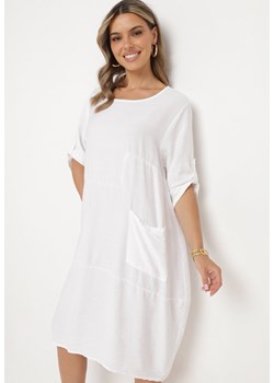Biała Pudełkowa Sukienka z Wiskozy z Kieszeniami i Podpinanymi Rękawami Xanea ze sklepu Born2be Odzież w kategorii Sukienki - zdjęcie 173476860