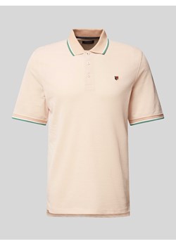 Koszulka polo o kroju regular fit z wyhaftowanym logo model ‘BLUWIN’ ze sklepu Peek&Cloppenburg  w kategorii T-shirty męskie - zdjęcie 173478600