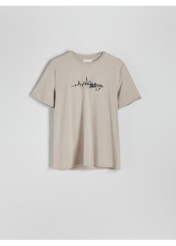 Reserved - T-shirt regular z nadrukiem - beżowy ze sklepu Reserved w kategorii T-shirty męskie - zdjęcie 173511601