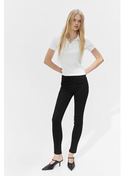 H & M - Skinny High Jeans - Czarny ze sklepu H&M w kategorii Jeansy damskie - zdjęcie 173514290