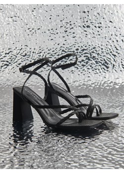 Sinsay - Sandały na słupku - czarny ze sklepu Sinsay w kategorii Sandały damskie - zdjęcie 173520164