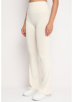 Beżowe Elastyczne Spodnie z Gumką w Talii i Wysokim Stanem Brinamla ze sklepu Born2be Odzież w kategorii Spodnie damskie - zdjęcie 173526931