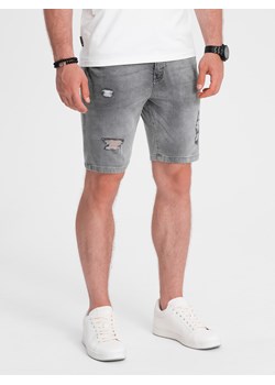 Męskie krótkie spodenki jeansowe z dziurami – szare V2 OM-SRDS-0146 ze sklepu ombre w kategorii Spodenki męskie - zdjęcie 173527853
