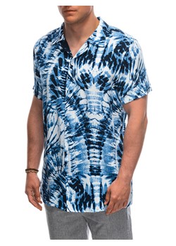 Wiskozowa wzorzysta męska koszula z krótkim rękawem OM-SHPS-0113 - biała/granatowa V12 ze sklepu Edoti w kategorii Koszule męskie - zdjęcie 173527864
