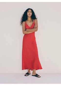 Reserved - Satynowa sukienka maxi z wiskozy - czerwony ze sklepu Reserved w kategorii Sukienki - zdjęcie 173528462