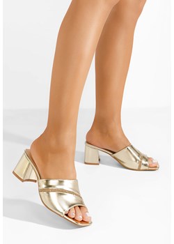 Złote klapki na obcasie Dariela ze sklepu Zapatos w kategorii Klapki damskie - zdjęcie 173531854