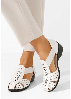 Białe sandały damskie skórzane Melona ze sklepu Zapatos w kategorii Sandały damskie - zdjęcie 173531872