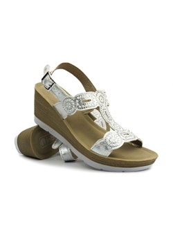 Sandały damskie ze skórzaną wkładką - INBLU EL-28,białe ze sklepu ulubioneobuwie w kategorii Sandały damskie - zdjęcie 173543450