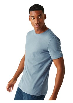 Regatta Koszulka &quot;Tait&quot; w kolorze błękitnym ze sklepu Limango Polska w kategorii T-shirty męskie - zdjęcie 173547761