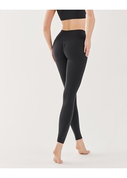 Bezszwowe legginsy z efektem pushup Shape ze sklepu GABRIELLA w kategorii Spodnie damskie - zdjęcie 173548683