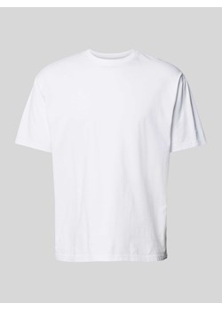 T-shirt z okrągłym dekoltem ze sklepu Peek&Cloppenburg  w kategorii T-shirty męskie - zdjęcie 173552971