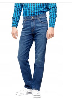 Wrangler Dżinsy - Regular fit - w kolorze niebieskim ze sklepu Limango Polska w kategorii Jeansy męskie - zdjęcie 173557360