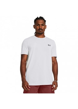 Męska koszulka treningowa Under Armour UA Vanish Seamless SS - biała ze sklepu Sportstylestory.com w kategorii T-shirty męskie - zdjęcie 173559062