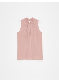 Mohito - Pudrowa bluzka ze stójką - pastelowy różowy ze sklepu Mohito w kategorii Bluzki damskie - zdjęcie 173564870