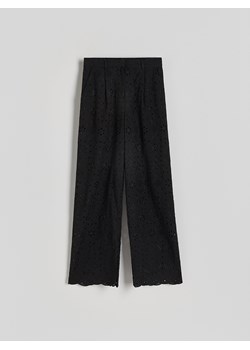 Reserved - Spodnie w ażurowy wzór - czarny ze sklepu Reserved w kategorii Spodnie damskie - zdjęcie 173565420