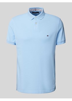 Koszulka polo o kroju regular fit z wyhaftowanym logo ze sklepu Peek&Cloppenburg  w kategorii T-shirty męskie - zdjęcie 173565842