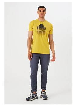 Garcia Koszulka w kolorze żółtym ze sklepu Limango Polska w kategorii T-shirty męskie - zdjęcie 173573680