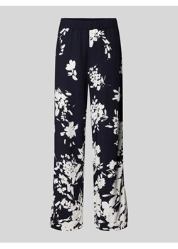 Spodnie materiałowe rozkloszowane o skróconym kroju model ‘CHIARA’ ze sklepu Peek&Cloppenburg  w kategorii Spodnie damskie - zdjęcie 173578180
