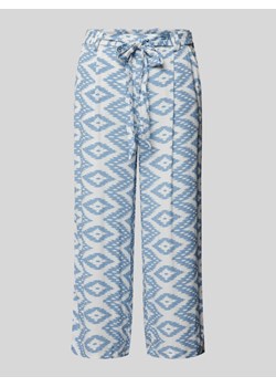 Spodnie materiałowe z szeroką nogawką i wiązanym paskiem model ‘NOVA LIFE CROP’ ze sklepu Peek&Cloppenburg  w kategorii Spodnie damskie - zdjęcie 173583770