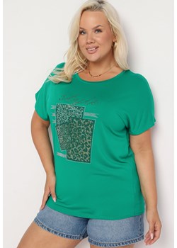 Zielony Bawełniany T-shirt z Ozdobnym Napisem i Cyrkoniami Krisiona ze sklepu Born2be Odzież w kategorii Bluzki damskie - zdjęcie 173586112