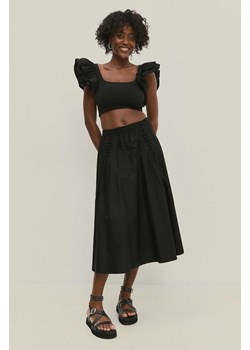 Answear Lab spódnica bawełniana kolor czarny midi rozkloszowana ze sklepu ANSWEAR.com w kategorii Spódnice - zdjęcie 173586663
