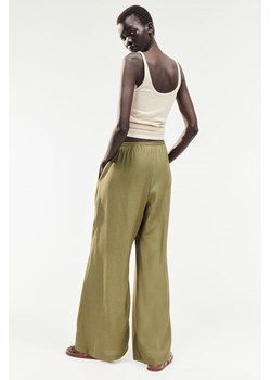H & M - Szerokie spodnie bez zapięcia - Zielony ze sklepu H&M w kategorii Spodnie damskie - zdjęcie 173595270