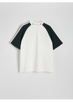 Reserved - T-shirt oversize z raglanowym rękawem - złamana biel ze sklepu Reserved w kategorii T-shirty męskie - zdjęcie 173597842