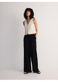 Reserved - Spodnie z wiskozą - czarny ze sklepu Reserved w kategorii Spodnie damskie - zdjęcie 173606480