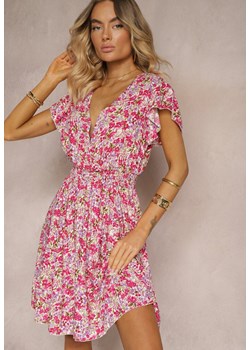 Różowa Sukienka z Bawełny w Drobne Kwiaty z Kopertowym Dekoltem i Gumką w Talii Calnea ze sklepu Renee odzież w kategorii Sukienki - zdjęcie 173624642