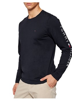 Tommy Hilfiger Koszulka w kolorze granatowym ze sklepu Limango Polska w kategorii T-shirty męskie - zdjęcie 173626810